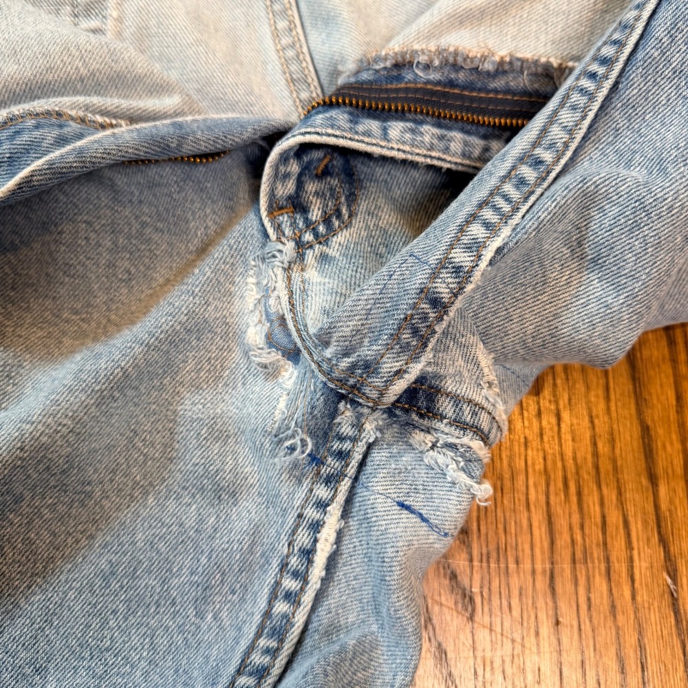 Levi SilverTab Straight Relaxed Jeans Vintage 1998 Made in USA 36x32 Light Wash - Picture 11 of 13